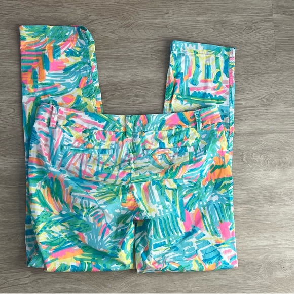 Lilly Pulitzer Callahan Chino Pants Size 10 Multi Sea Salt Print - Picture 3 of 9
